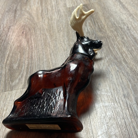 Avon Vintage Alaska Moose (Empty) Glass Aftershave Bottle - Picture 10 of 10